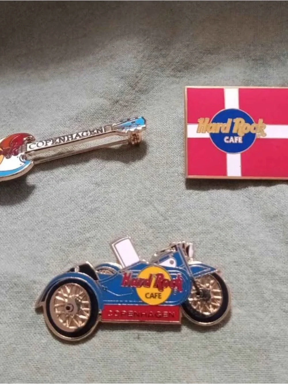Hard Rock Cafe Set of 3 Pin/Tie Tacks Collectible
